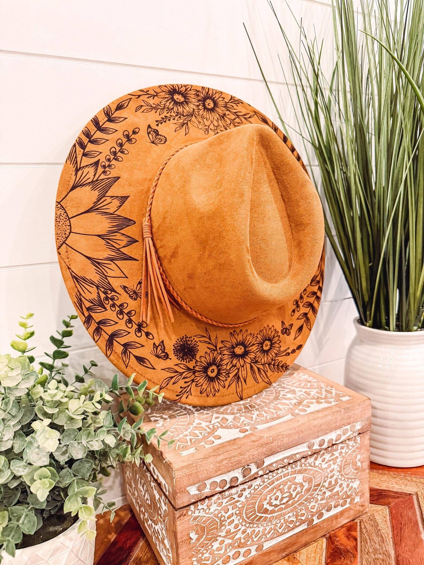 Engraved Floral Hat