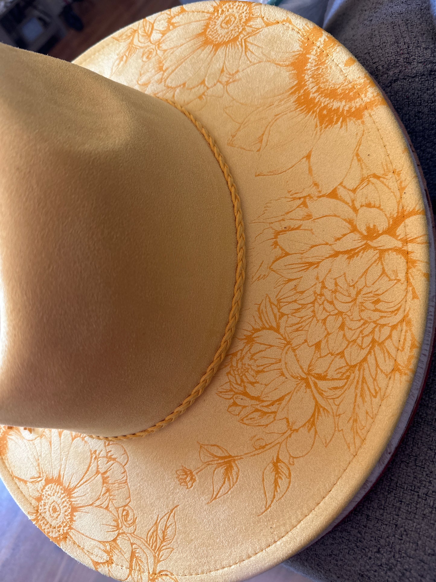 Engraved Sunflower Floral Hat