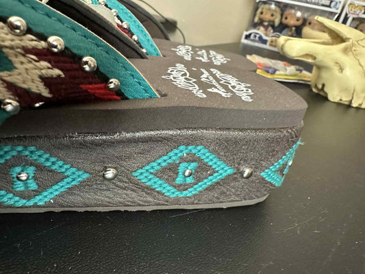 Montana West Aztec Style SIZE 9