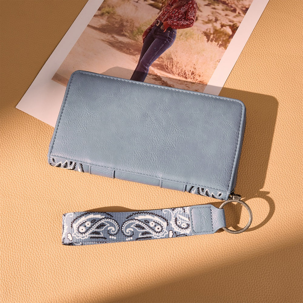 Wrangler Braided Paisley Bandana Wallet - Jean
